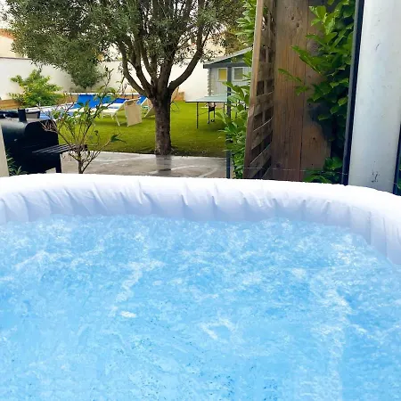 Дом отдыха Maison Carca - Piscine, Billard, Jacuzzi, 10p *