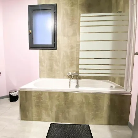 Maison Carca - Piscine, Billard, Jacuzzi, 10p Дом отдыха *